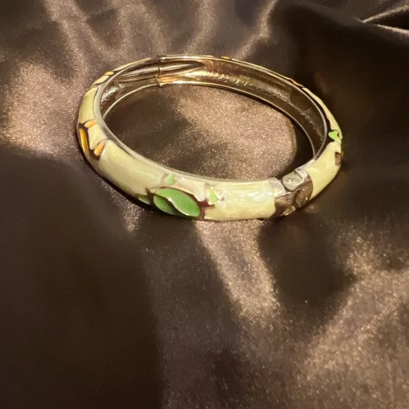 Enamel bracelet with turtles. - Picture 6 of 8